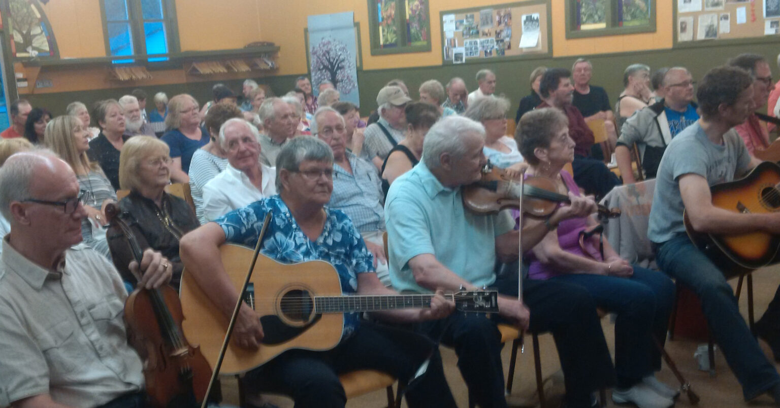 Musicians entertain audience at Hooley
